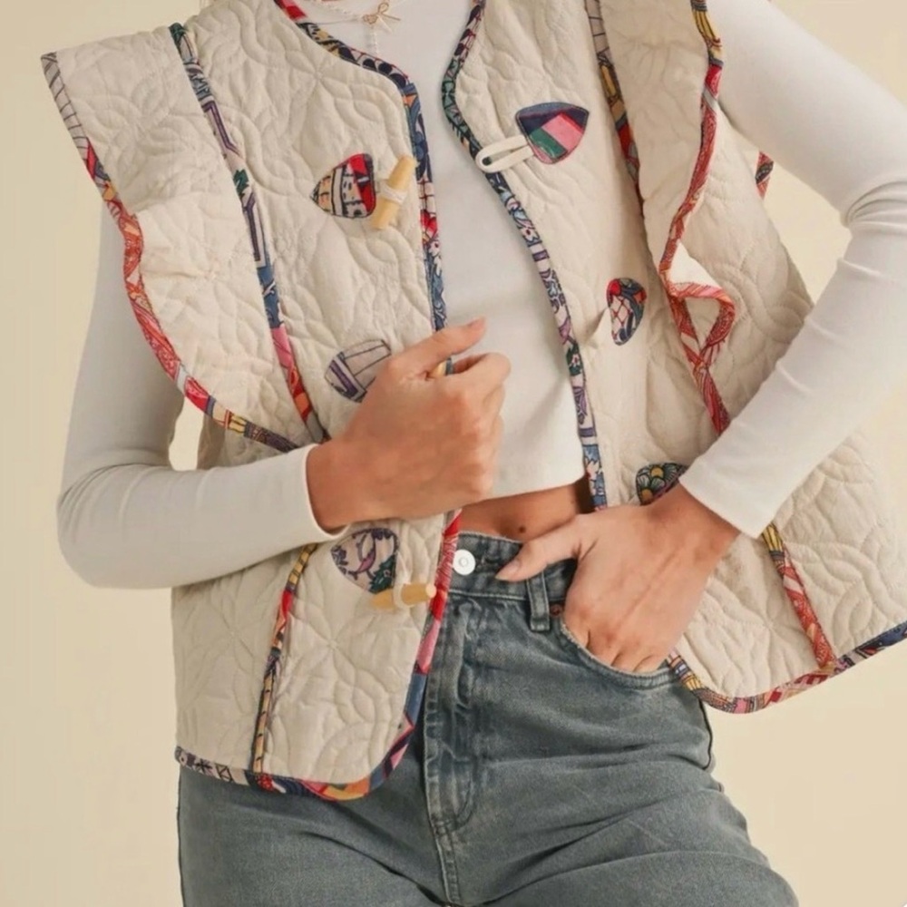 Quilted Ivory Vest with Colorful Trim-Size L NWOT